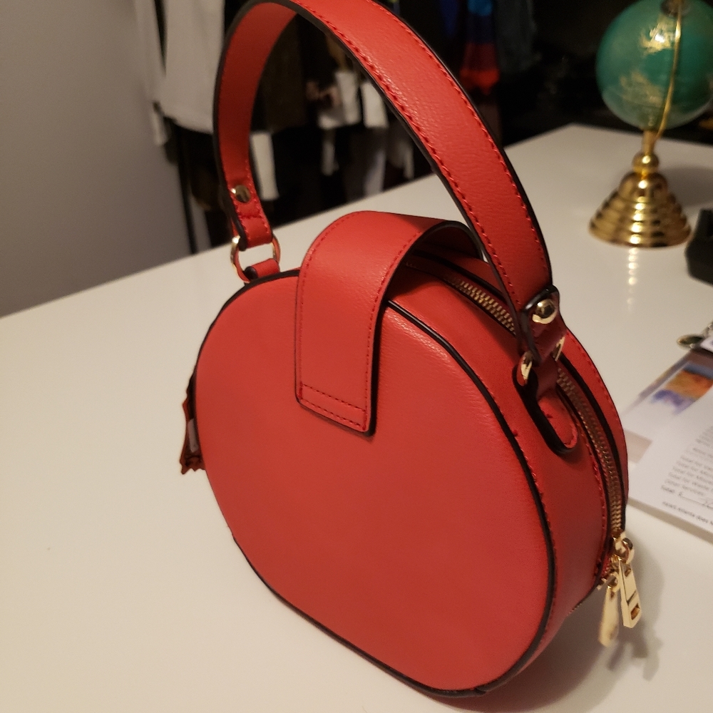 Handbag - Picture 3 of 4